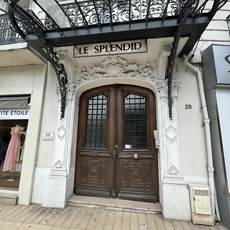 Petit Splendid - Ancien Palace, Balcon, Centre Vichy Exterior photo