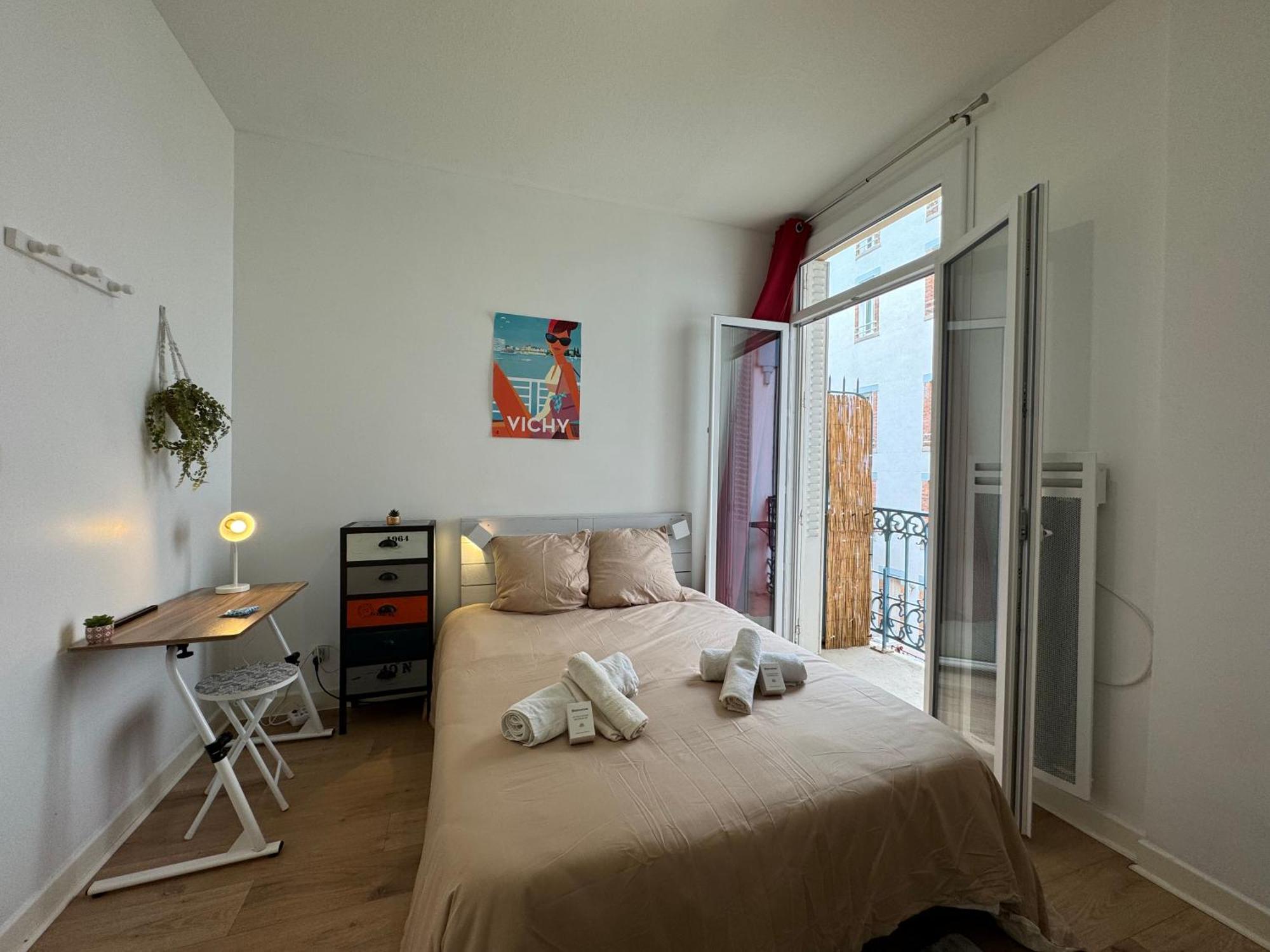 Apartment Petit Splendid - Ancien Palace, Balcon, Centre Vichy